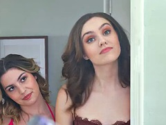 69, Nana, Sucer une bite, Tir de sperme, Double pénétration, Actrice du porno, Chevaucher, Plan cul à trois