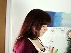 Røv, Brunette, Ældre lækkre kvinde, Creme tærte, Hårdt, Hd, Pov, Strip