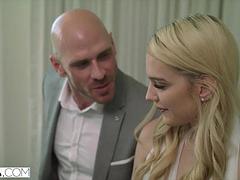 VIXEN Kenna James Has Unbelievable Passionate Sex