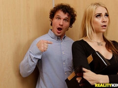 Store pupper, Blond, Kukk suging, Bakfra, Runke, Kyssing, Slikking, Stripping