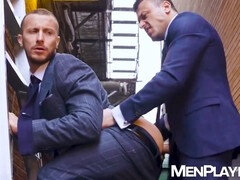 Zack Mackay and Nate Rose have a wild outdoor breeding session and unload