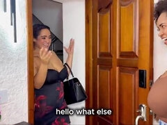 Grote lul, Sperma in mond, Hd, Interraciaal, Rijpe lesbienne, Moeder, Spier, Natuurlijke tieten