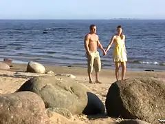 Blasen, Braunhaarige, Im freien, Zierlich, Muschi, Schreiend, Jungendliche (18+), Titten