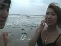 Asiatisk, Strand, Bikini, Avsugning, Bukkake, Sperma shot, Japansk, Offentlig