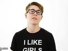 Facesitting, Lesbo, Selkäsauna, Alusvaatteet, Pillu, Todellisuus, Kumi, Pehmo