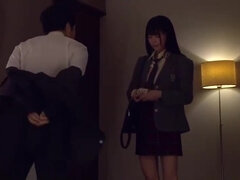 07528 Beautiful girl in agony