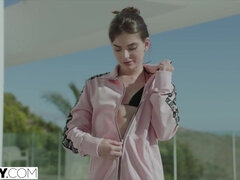 Anaal, Pijpbeurt, Bruinharig, Sperma, Klein, Rijden, Zusters, Tieten likken