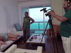 Chica, Culo grande, Mamada, Morena, Sexo duro, Interracial, Trio