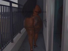 African heavy booty