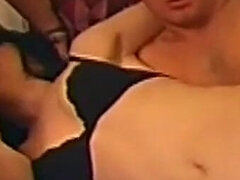 Blondine, Pik sutte, Håndjob, Italiener, Strømper, Trekant, Vintage