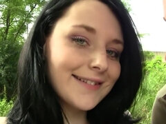 Brunetka, Na obličej, Prstění, Hd, Venku, Teenka, Kozičky, Upskirt