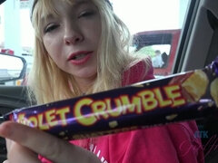 Leie, Blasen, Fussjob, Freundin, Pov, Öffentlich, Dürr, Titten