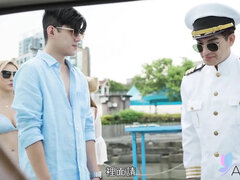 Aziatisch, Blond, Sperma shot, Vriendin, Naakt, Doordringend, Tatoeage, Tieten likken