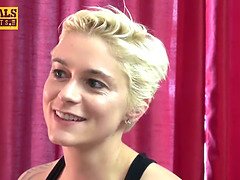 Anal, Store bryster, Blondine, Pik sutte, Håndjob, Mor jeg gerne vil kneppe, Fisse, Strømper