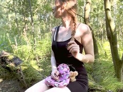 Kuřba, Striekanie semena, Obrovský čurák, Monštrum, Vonku, Vrkôčiky, Na verejnosti