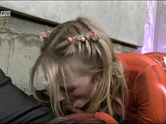 Fafanje, Medrasni seks, Japonka, Lizanje