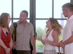 18 χρονον, Ξανθιά, Χύσιμο, Φετιχ, Κουαρτέτο, Γλείψιμο, Όργιο, Βυζιά