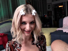 Amatéři, Femdom, Fetiš, Masturbace, Olej, Různé pohledy, Realita, Teenka