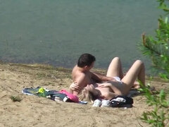 Amateur Couple Public Beach Sex - George Lee Homemade Blowjob Outdoor