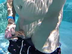 Veľké péro, Gay, Na verejnosti, Realita, Vyholené, Sprcha, Sólo, Pod vodou