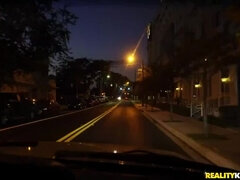 Amerikai, Cumizás, Gépkocsi, Mélytorok, Kutya póz, Arcra élvezés, Felpeckelve, Leborotvált