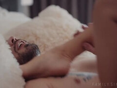 69:an, Brunett, Snopp, Fingering, Onani, Fitta, Grov, Tatuering