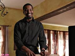 Duży kutas, Czarny, Obciąganie, Wytrysk, Ciemna karnacja, Hardcore, Dojrzałe, Cycki