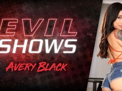 Schwarz, Handjob, Rasiert, Solo, Entkleiden, Tätowierung, Jungendliche (18+), Titten