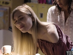 Rubia, Hd, Lesbiana, Lamidas, Masaje, Tetas naturales, Adolescente, Tetas