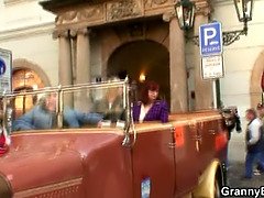 Zadok, Brunetka, Masturbácia, Dospelé, Milf  mčbp, Pička, Realita