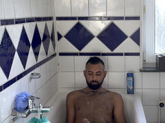 I Accidentally Came in My Own Mouth in the Bathtub