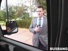 Amatéri, Veľké péro, Kuřba, Na verejnosti, Kurva