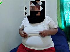 INDONESIA MUSLIM SEXY WOMAN BROUGHT HOME FOR MONEY FUCKING - BBW HUGE ASS  BIG BOOBS FULL SEX  CUM