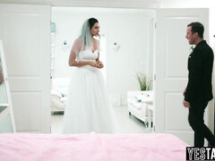 Duży tyłek, Duży kutas, Panna młoda, Brunetka, Kutas, Włochaty, Hardcore, Punkt widzenia