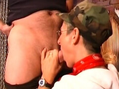 Amatéři, Kuřba, Evropské, Na obličej, Fisting, Německé, Hardcore, Krátké vlasy