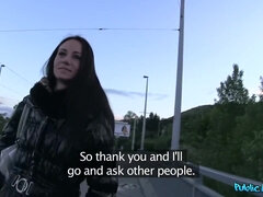 Tette grandi, Pompino, Brunetta, Tettona, Sega, Naturale, Orgasmo, Pubblico