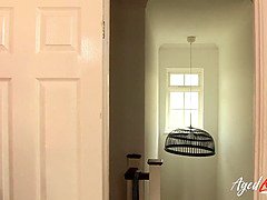 Tette grandi, Cougar, Nonnina, Orgasmo, Grezzo, Urlando, Terzetto, Moglie