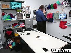 Retrobottega, Pompino, Gola profonda, Polizia, Punizione, Figa, Ragazza, Uniforme