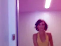 Enthousiasteling, Naakte man aangeklede vrouw, Sperma shot, Handbeurt, Hd, Masturbatie, Slipje, Tiener