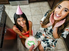 18, Velika rit, Velik kurac, Fafanje, Rjavolaska, Doggystyle, Prvoosebno snemanje seksa, Najstnice