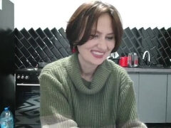 Bruinharig, Beroemdheid, Harig, Rijpe lesbienne, Moeder die ik wil neuken, Natuurlijk, Naakt, Tieten likken