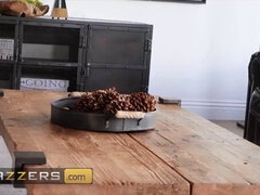 Fafanje, Prišlo v usta, Globoko grlo, Prstni, Hd, Naravne joške, Muco, Jahanje