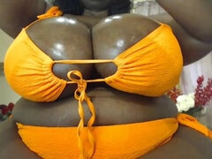 Africké, Bikini, Černé, Dospělé, Přírodní prsa, Sólo, Webkamera