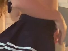 デカ尻, 女, フェティッシュ, 足フェチ, 手コキする, 女子高生, 一人, ストッキング