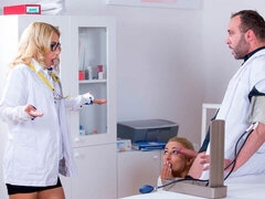 Stor rumpe, Stor kukk, Blond, Kukk suging, Doktor, Bakfra, Kvinner mann, Naturlige bryster