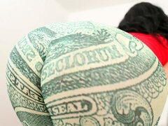 Amatorka, Duży tyłek, Duży kutas, Duże cycki, Obciąganie, Styl na pieska, Sukienka, Mamuśka