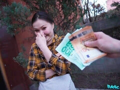 Leie, Asiatisch, Grosser schwanz, Hundestellung, Geld, Natürlichen titten, Pov, Titten