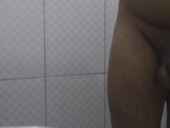 Leie, Bad, Grosser arsch, Pummelig, Masturbation, Solo