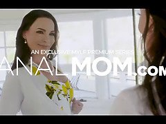 Samling, Ældre lækkre kvinde, Creme tærte, Lingerie, Ældre kvinde, Mor jeg gerne vil kneppe, Pov, Tabu