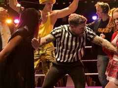 Pik sutte, Hundestilling, Håndjob, Onani, Fisse, Røvhåret, Teenager, Trekant